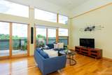 555 Midvale Boulevard - Photo 7