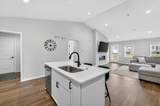 340 Lilac Lane - Photo 5