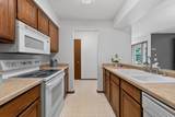 867 Henry Street - Photo 11