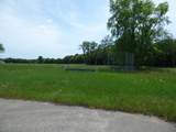 11247 Merlet Road - Photo 10