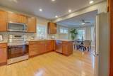 1419 St Lawrence Avenue - Photo 3