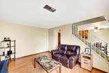 213 East Bluff - Photo 9