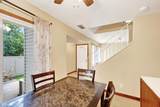 213 East Bluff - Photo 20