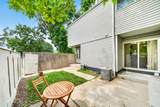 213 East Bluff - Photo 39