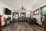 1416 St Lawrence Avenue - Photo 10