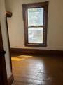 110 Pine Street - Photo 11