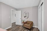 2111 Kenwood Avenue - Photo 18