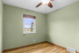 909 Clover Lane - Photo 16
