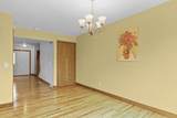 909 Clover Lane - Photo 8