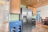 4210 Sunnyside Crescent - Photo 16