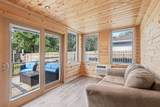 4210 Sunnyside Crescent - Photo 19