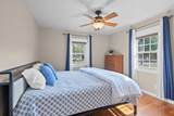 4210 Sunnyside Crescent - Photo 24