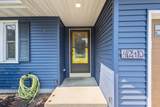 4210 Sunnyside Crescent - Photo 3