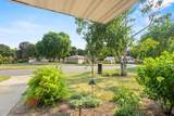 4210 Sunnyside Crescent - Photo 42