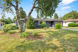 4210 Sunnyside Crescent - Photo 43