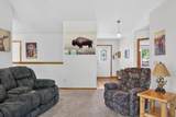 93 Queens Way - Photo 10