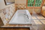 9002 Hawks Reserve Lane - Photo 38