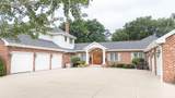 903 Thornecrest Drive - Photo 4