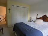 985 Walnut Street - Photo 12