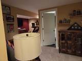 985 Walnut Street - Photo 32