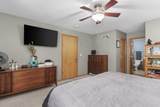 4562 Parkwood Drive - Photo 12
