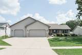 4562 Parkwood Drive - Photo 2