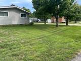 601 Clyde Street - Photo 3