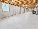 312 Village Lane - Photo 31
