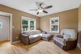 438 Foster Street - Photo 18