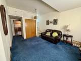 405 Hollister Avenue - Photo 17