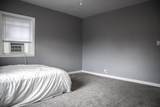 1509 St Lawrence Avenue - Photo 28