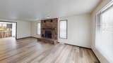 1320 Stoughton Avenue - Photo 4