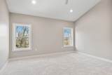 730 Kensington Drive - Photo 35
