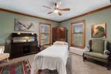 611 Walnut Street - Photo 42