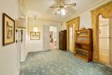 825 Oak Street - Photo 11