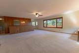 6932 Sawle Road - Photo 11