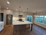 1556 Meister Lane - Photo 2