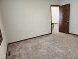 720 Forest Edge Drive - Photo 22