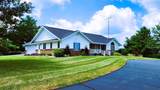 11056 Center Road - Photo 11