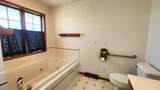 11056 Center Road - Photo 22