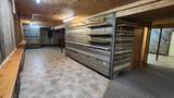 11056 Center Road - Photo 24