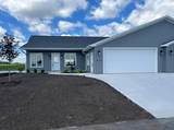 814 Lakeview Lane - Photo 2