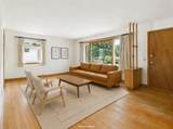 1710 Thackeray Road - Photo 5