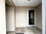 809 Park Avenue - Photo 4
