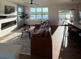 814 Lakeview Lane - Photo 7