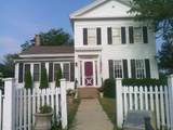 825 Oak Street - Photo 2
