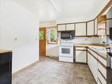 1710 Thackeray Road - Photo 12