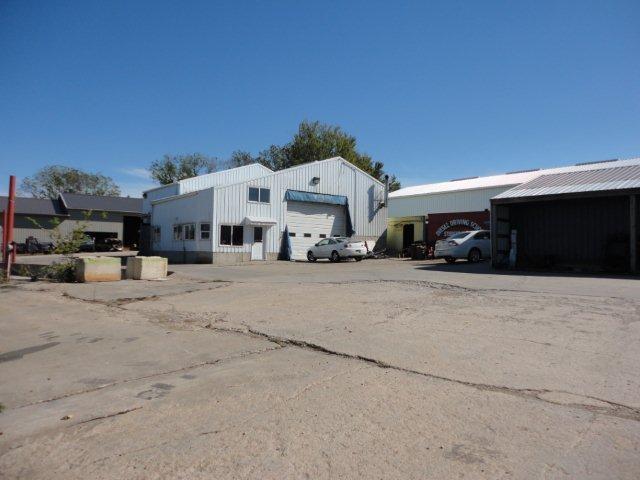 250 Wilson St - Photo 1