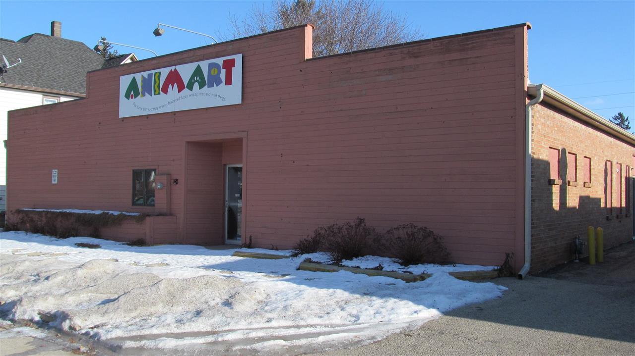 1113 Spring St - Photo 1