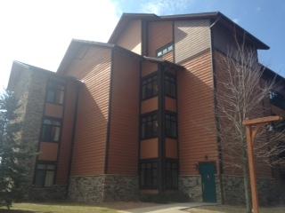 2504 River Rd - Photo 1